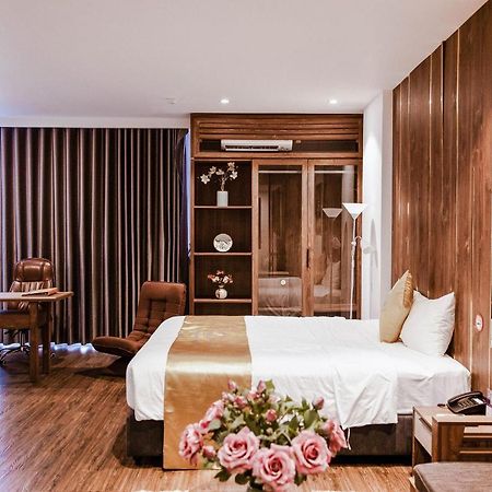 IRIS Hotel Hải Phòng Esterno foto